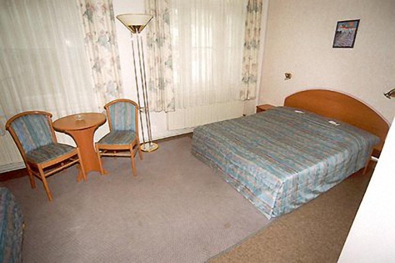 Hostel Junior Прага Екстер'єр фото