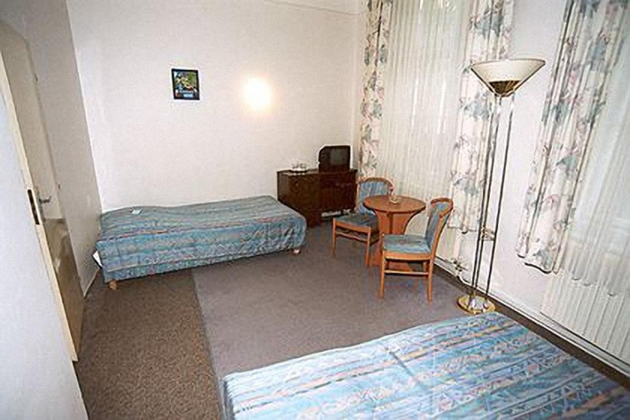 Hostel Junior Прага Екстер'єр фото