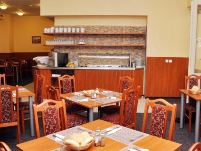 Hostel Junior Прага Екстер'єр фото